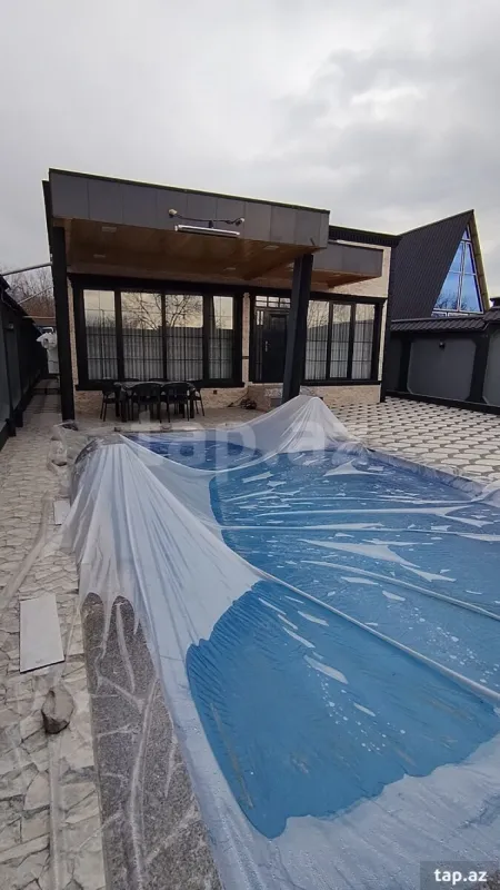 Kirayə verilir 4 otaqlı həyət evi