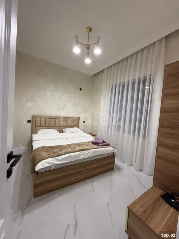 Kirayə verilir 4 otaqlı həyət evi