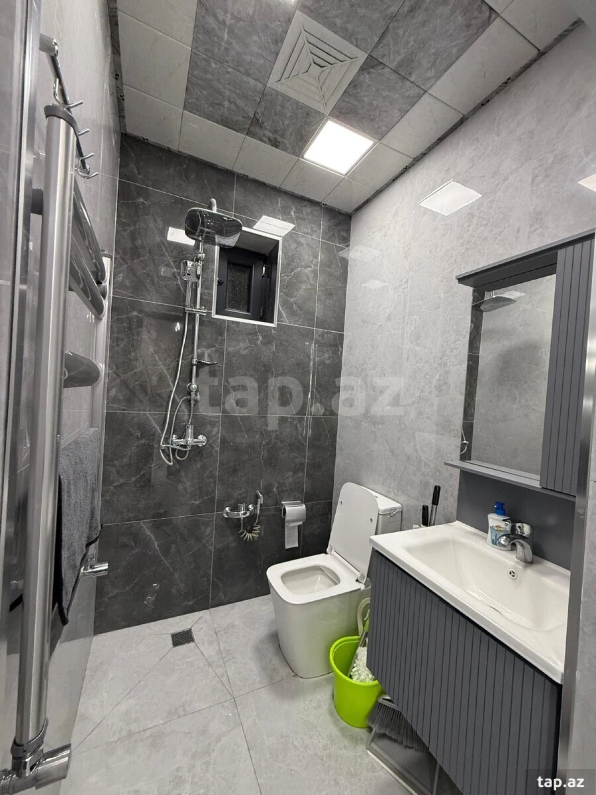 Kirayə verilir 4 otaqlı həyət evi