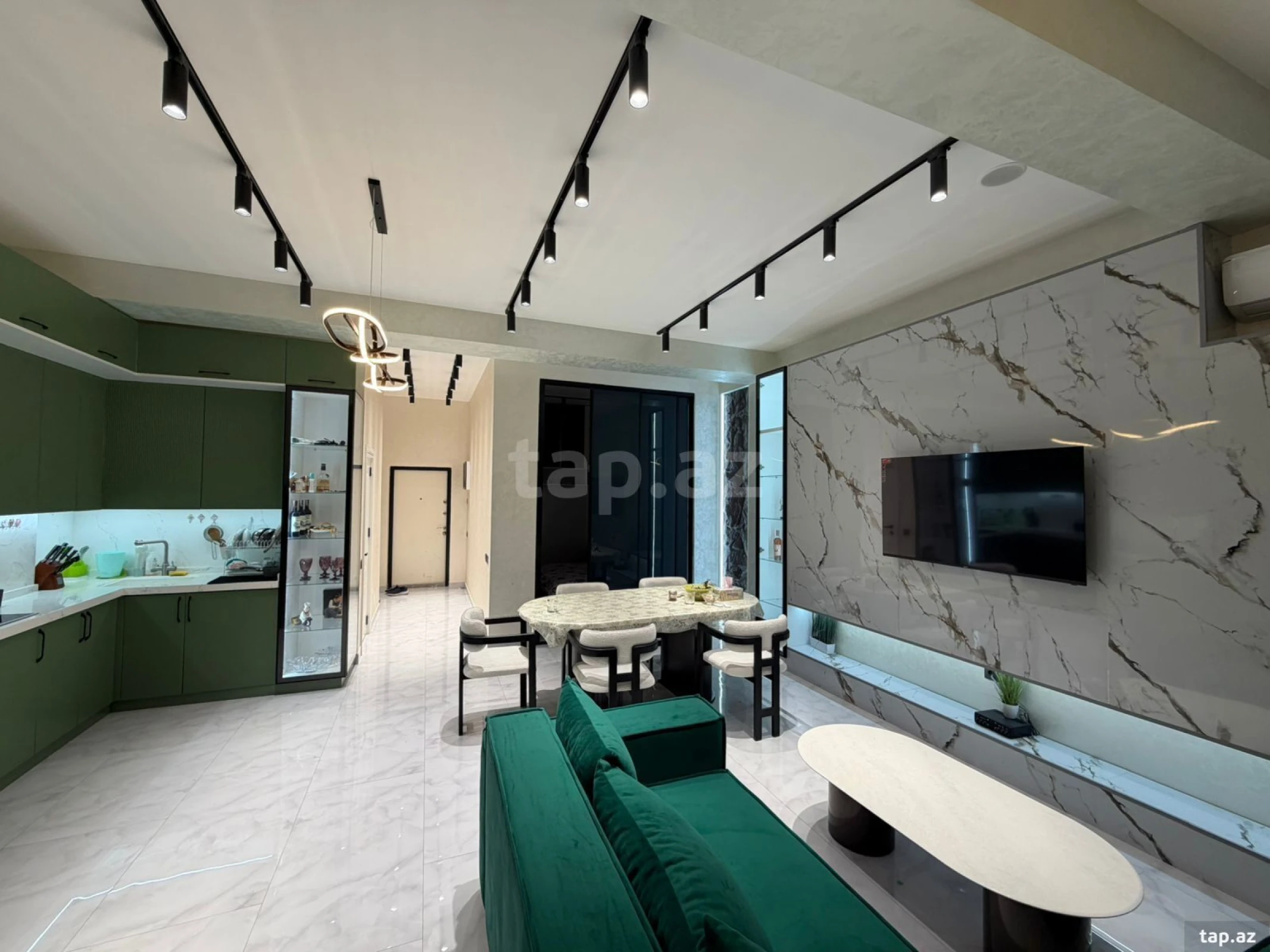 Kirayə verilir 3 otaqlı yeni tikili 90 m²