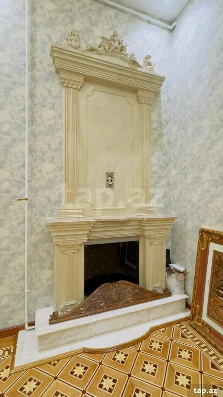 Satılır 5 otaqlı mənzil 220 m²