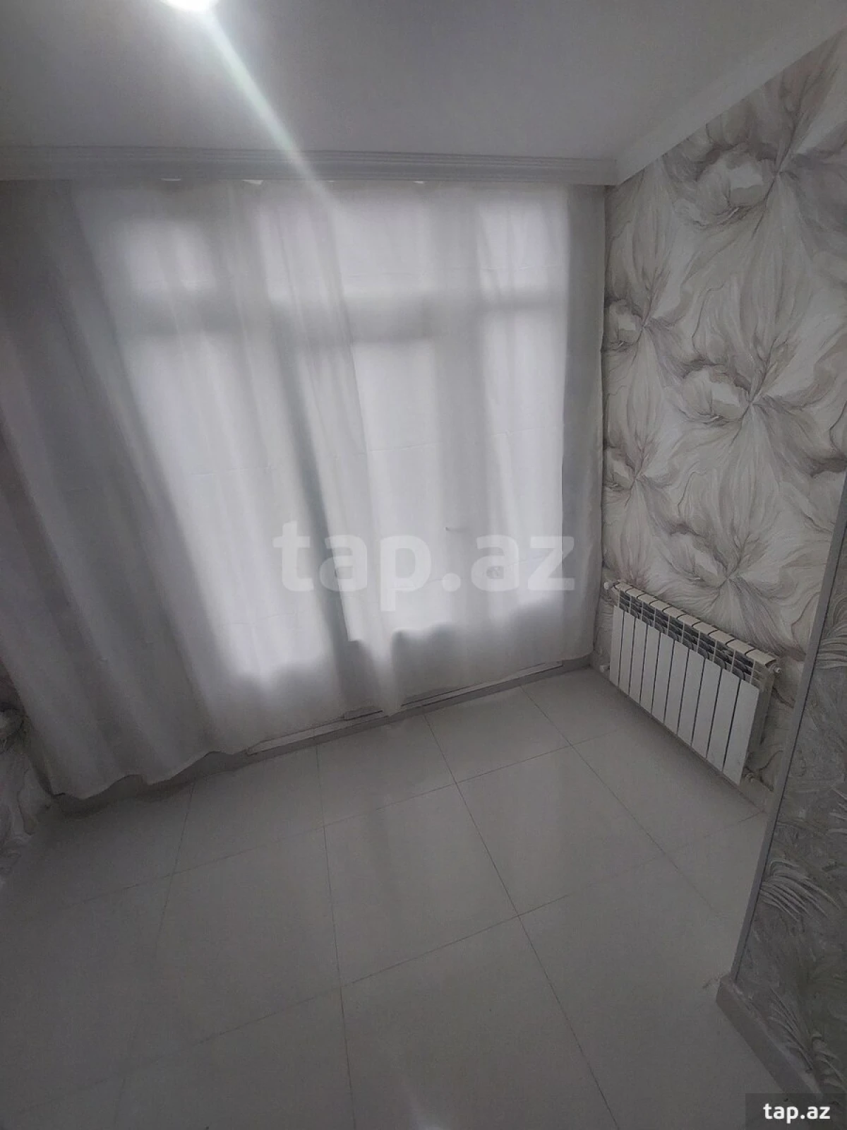 Kirayə verilir 2 otaqlı mənzil 65 m²
