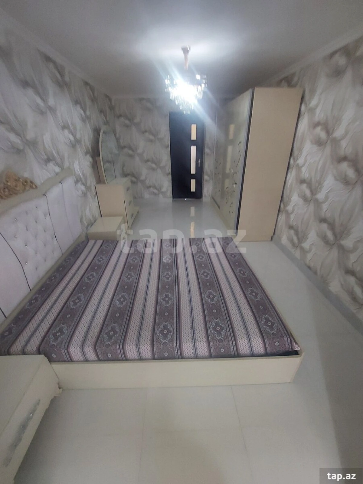 Kirayə verilir 2 otaqlı mənzil 65 m²