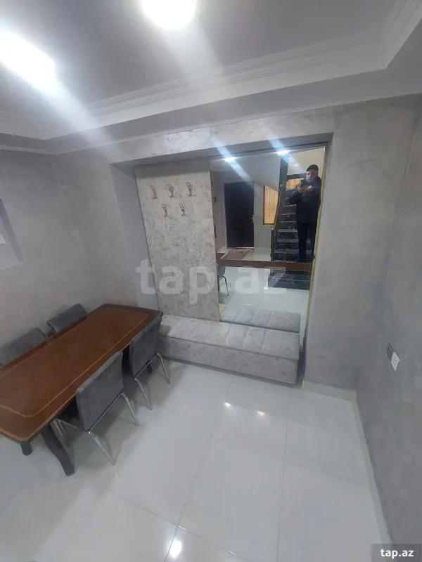 Kirayə verilir 2 otaqlı mənzil 65 m²