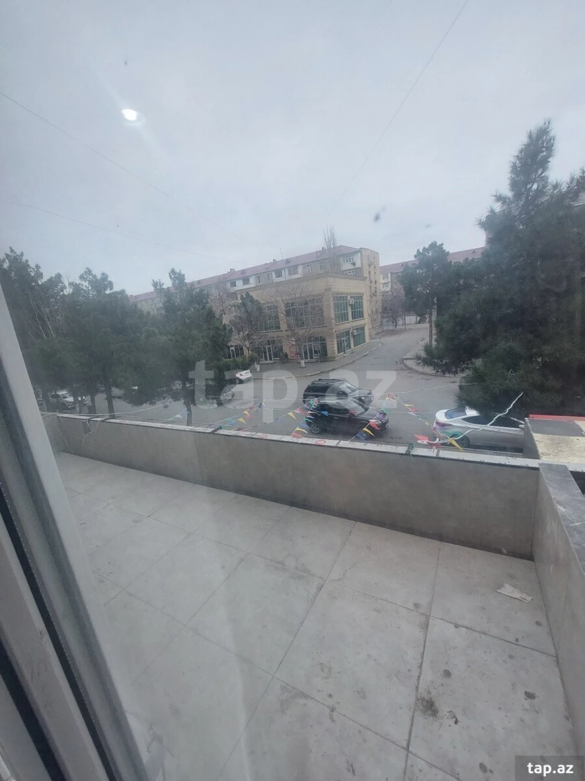 Kirayə verilir 2 otaqlı mənzil 65 m²