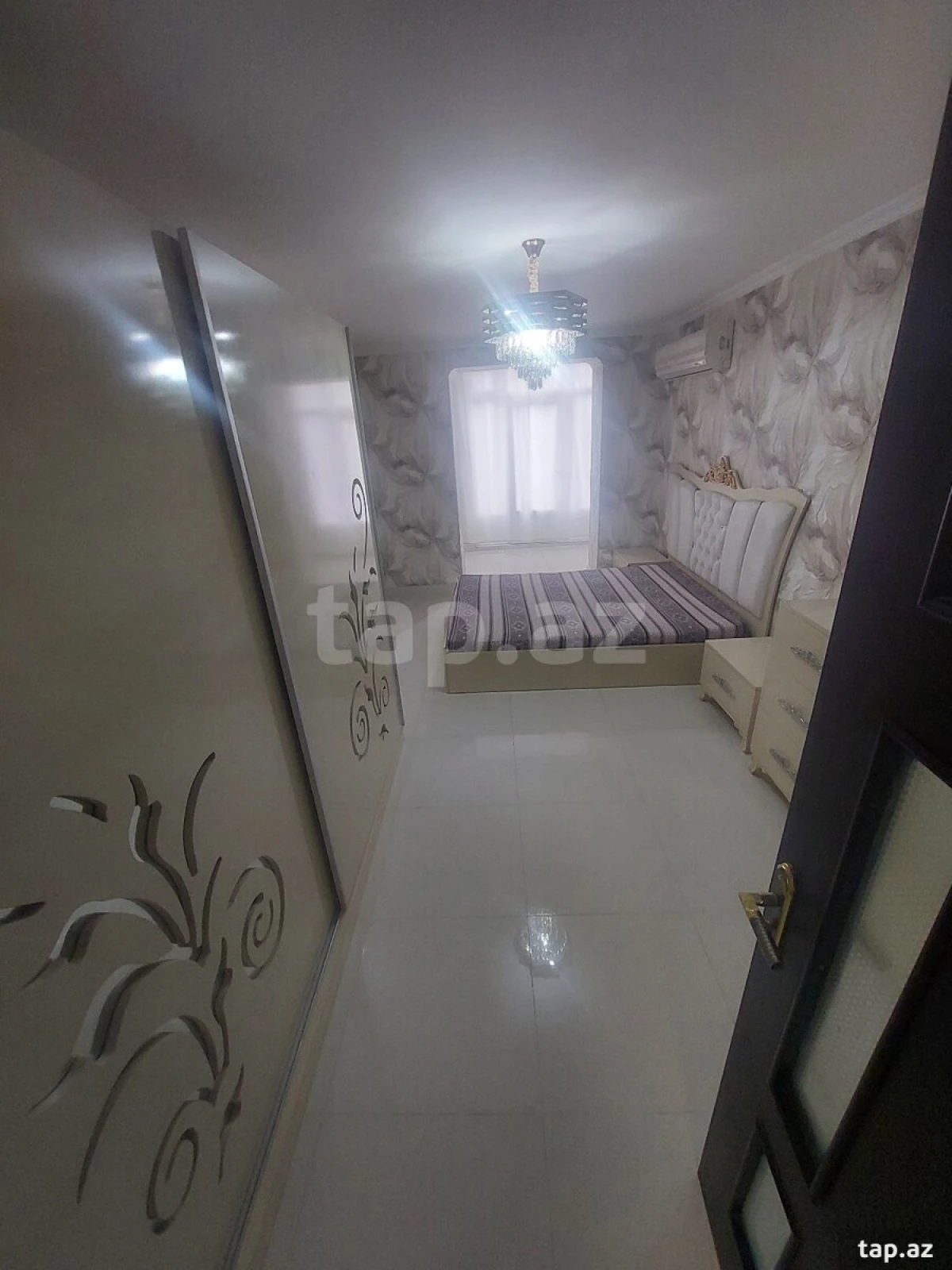 Kirayə verilir 2 otaqlı mənzil 65 m²