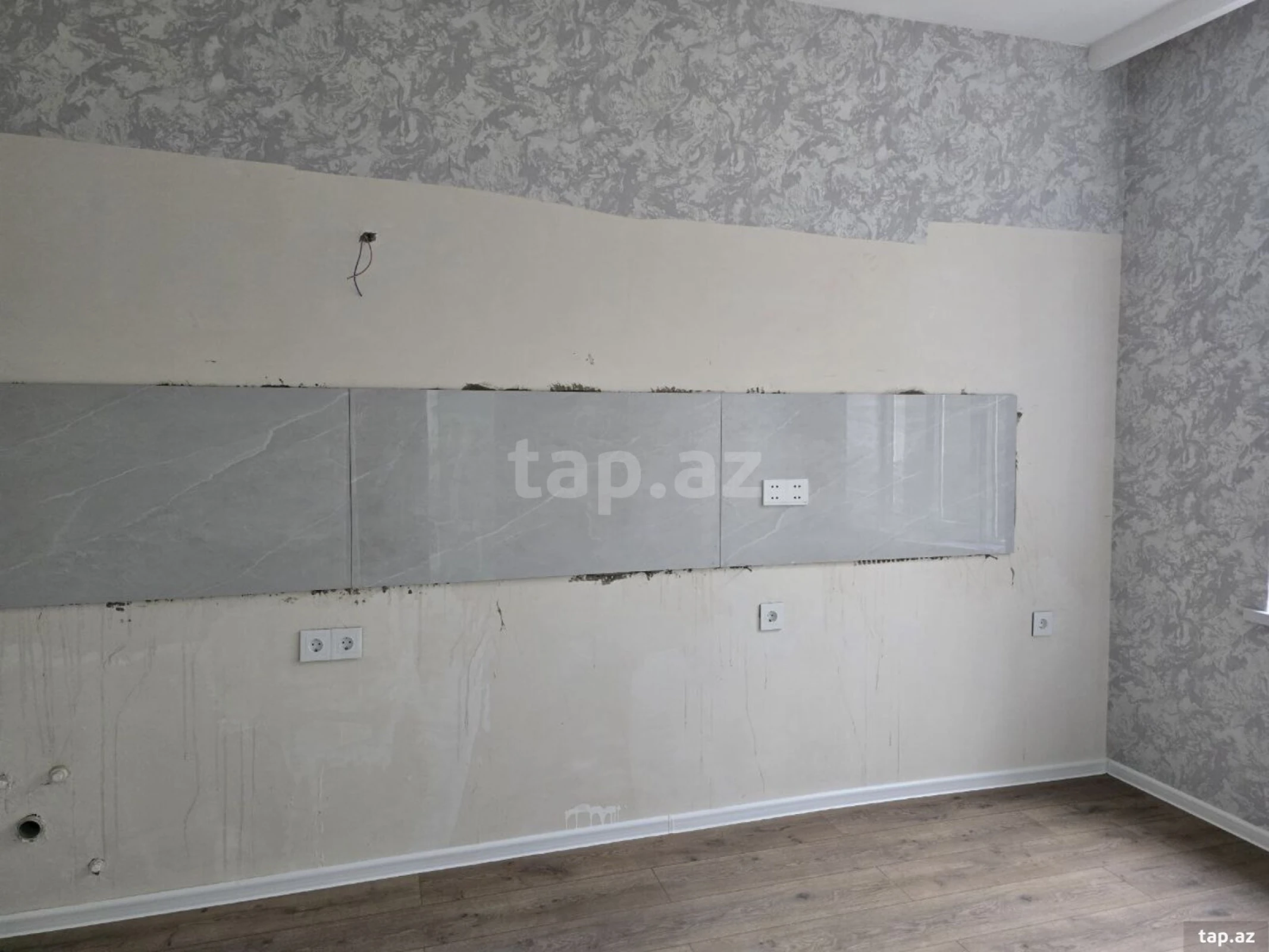 Satılır 5 otaqlı həyət evi