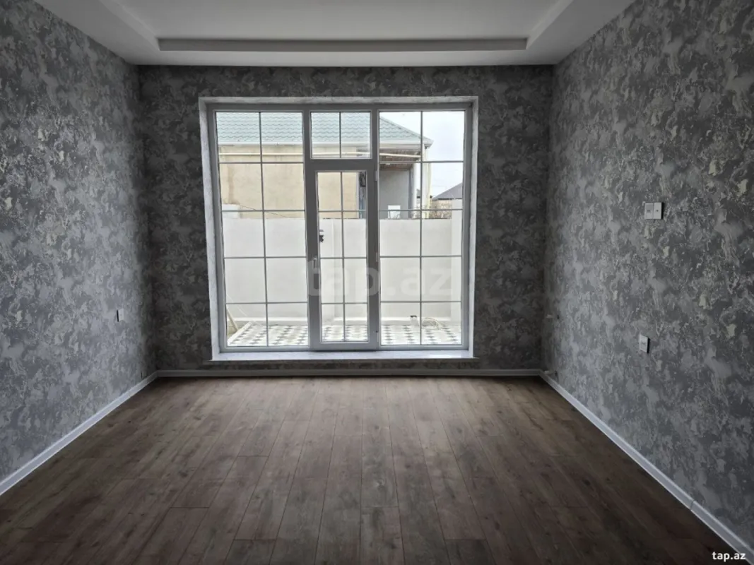 Satılır 5 otaqlı həyət evi