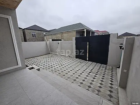 Satılır 5 otaqlı həyət evi
