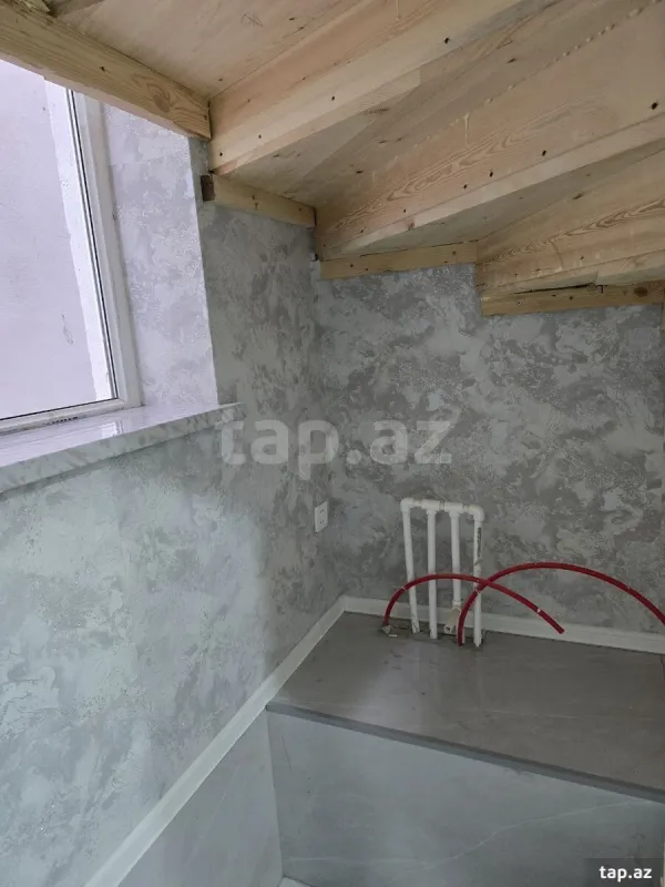 Satılır 5 otaqlı həyət evi