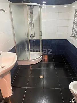 Kirayə verilir 2 otaqlı yeni tikili 65 m²