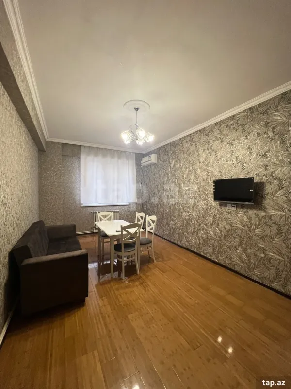 Kirayə verilir 3 otaqlı yeni tikili 85 m²