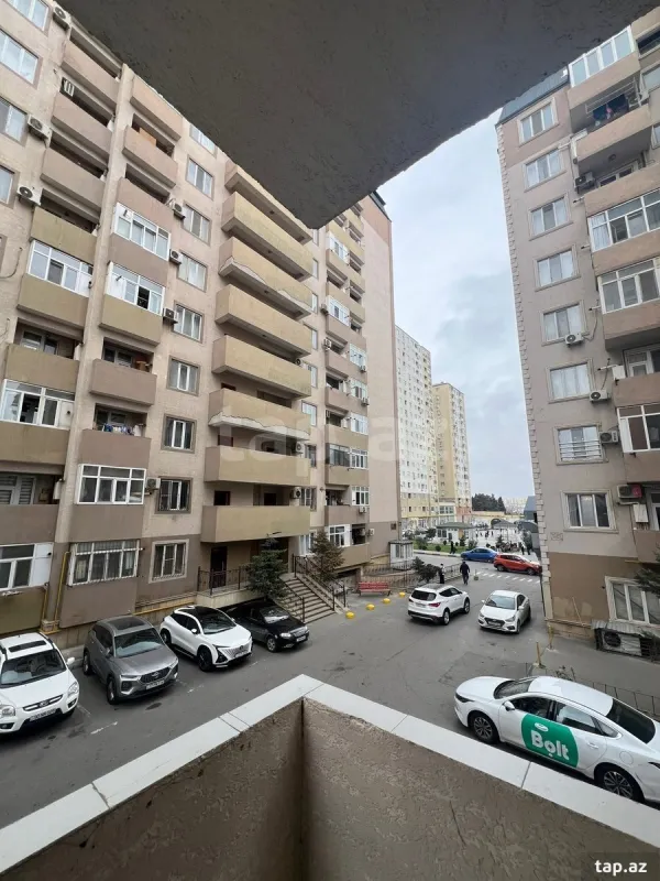 Kirayə verilir 3 otaqlı yeni tikili 85 m²