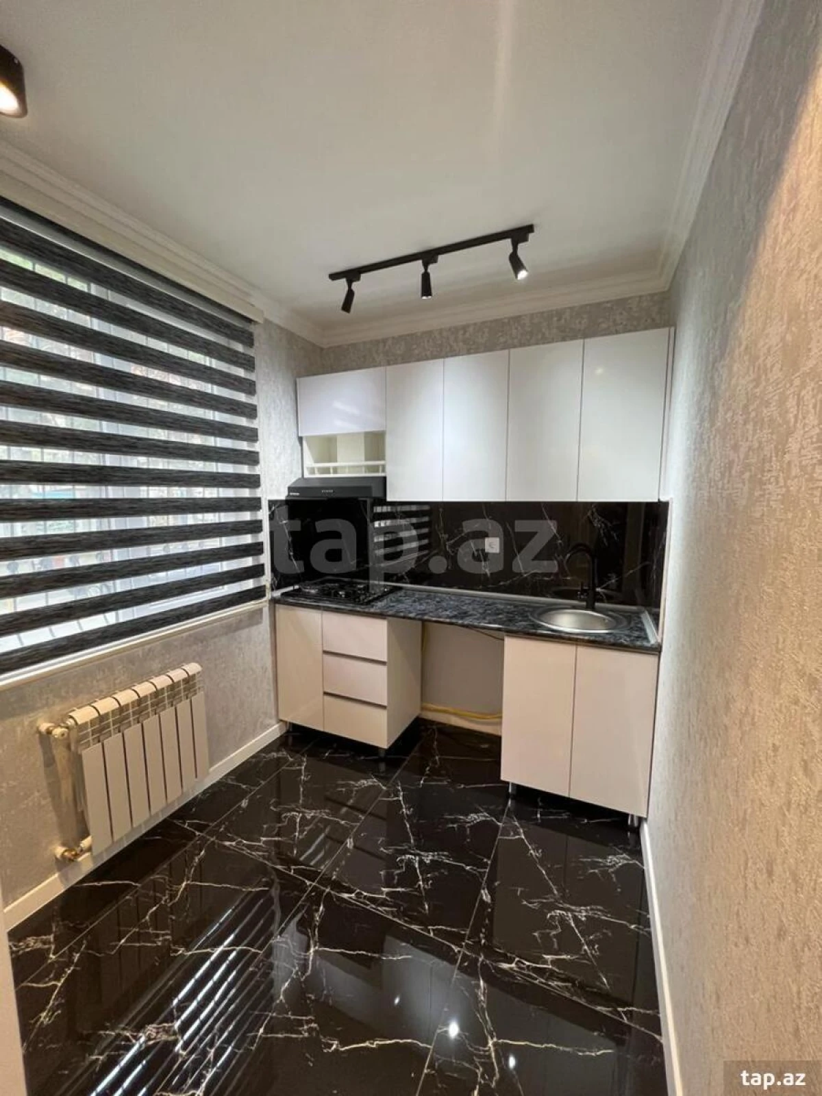 Satılır 3 otaqlı mənzil 75 m²