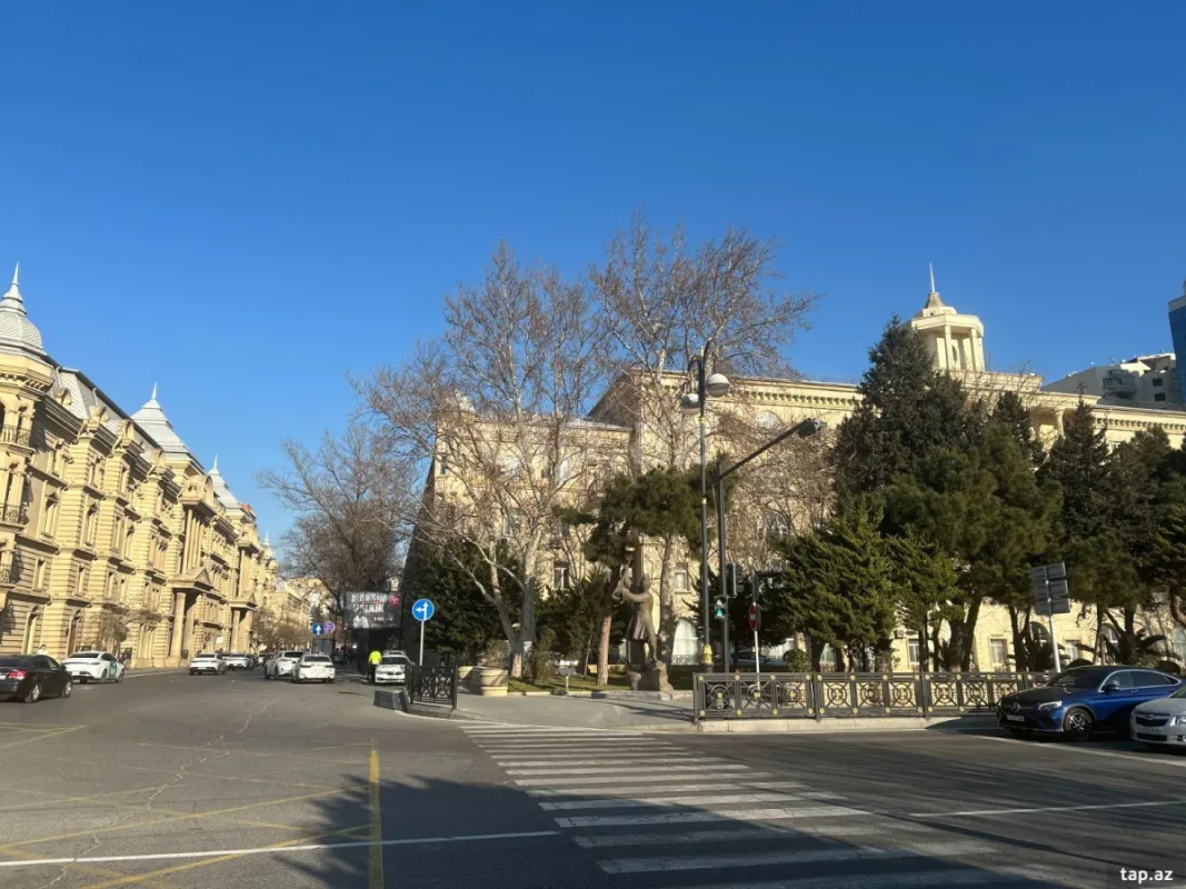 Satılır 2 otaqlı mənzil 42 m²