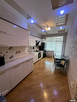 Kirayə verilir 2 otaqlı yeni tikili 86 m²