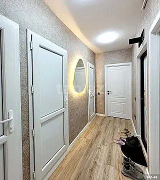 Satılır 2 otaqlı mənzil 68 m²