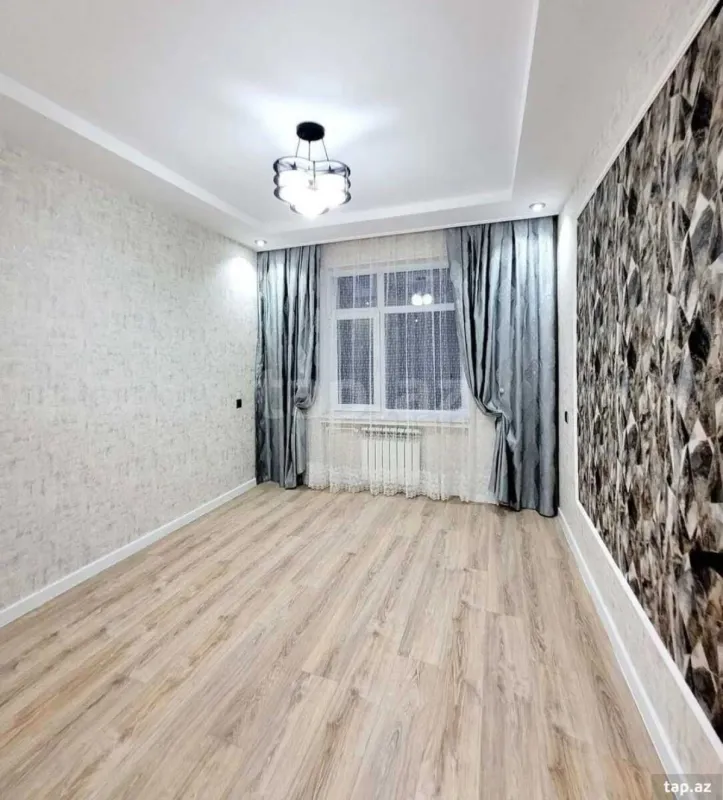 Satılır 2 otaqlı mənzil 68 m²