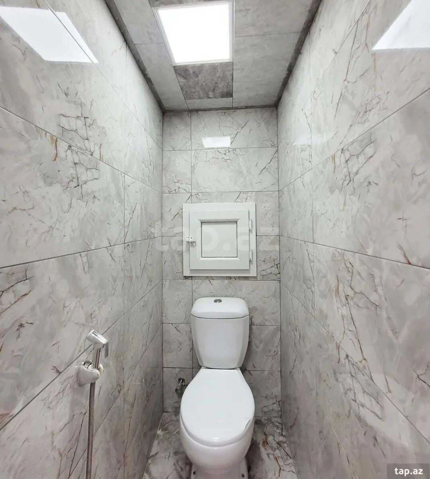 Satılır 2 otaqlı mənzil 68 m²