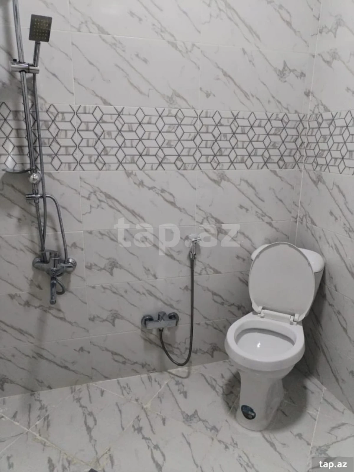 Kirayə verilir 2 otaqlı yeni tikili 60 m²