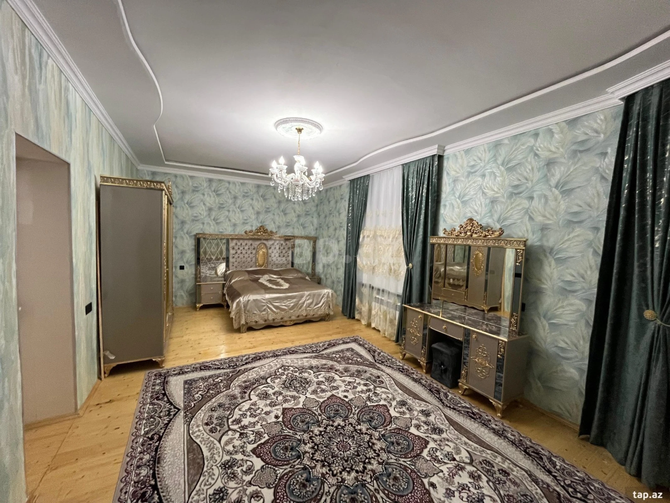 Kirayə verilir 4 otaqlı həyət evi