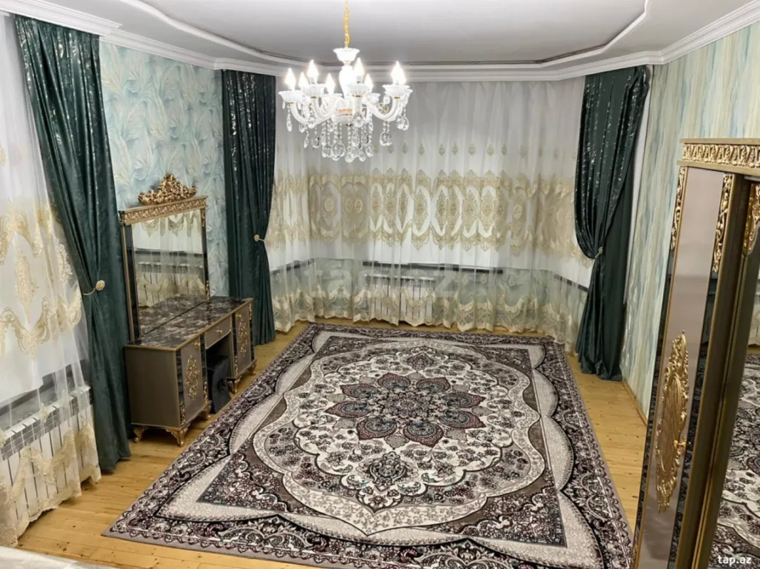 Kirayə verilir 4 otaqlı həyət evi