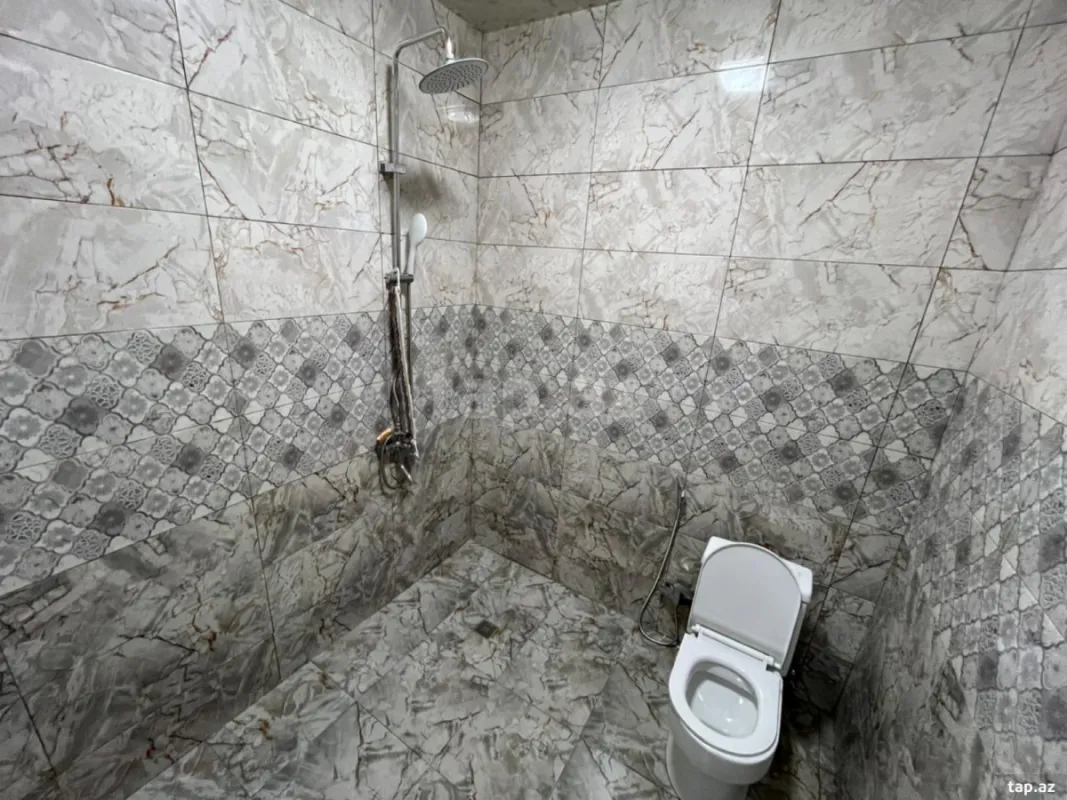 Kirayə verilir 4 otaqlı həyət evi