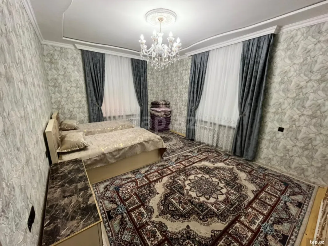 Kirayə verilir 4 otaqlı həyət evi