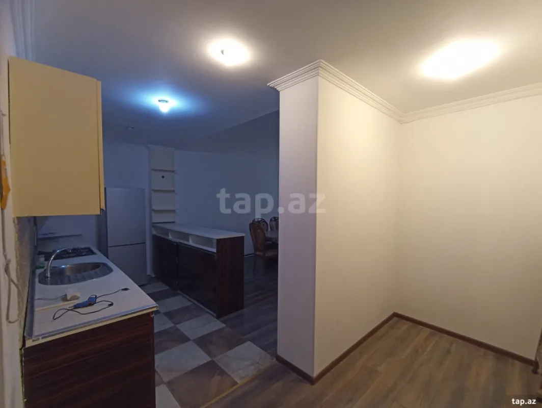 Kirayə verilir 2 otaqlı yeni tikili 60 m²
