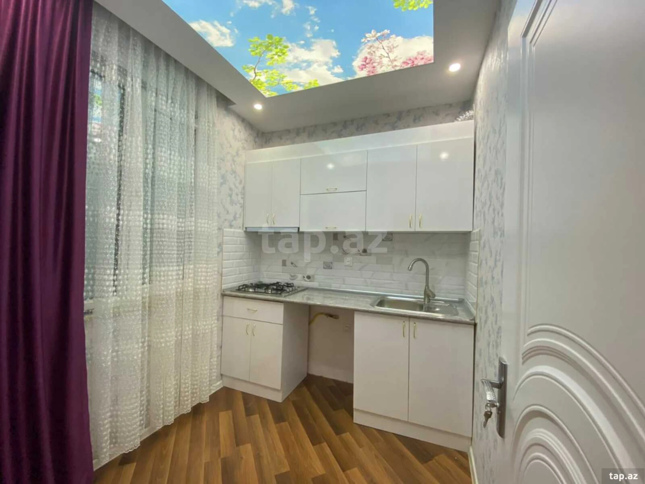 Satılır 3 otaqlı mənzil 84 m²
