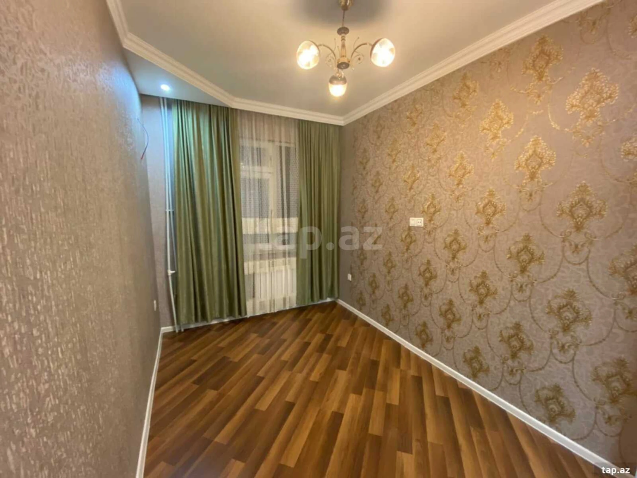 Satılır 3 otaqlı mənzil 84 m²