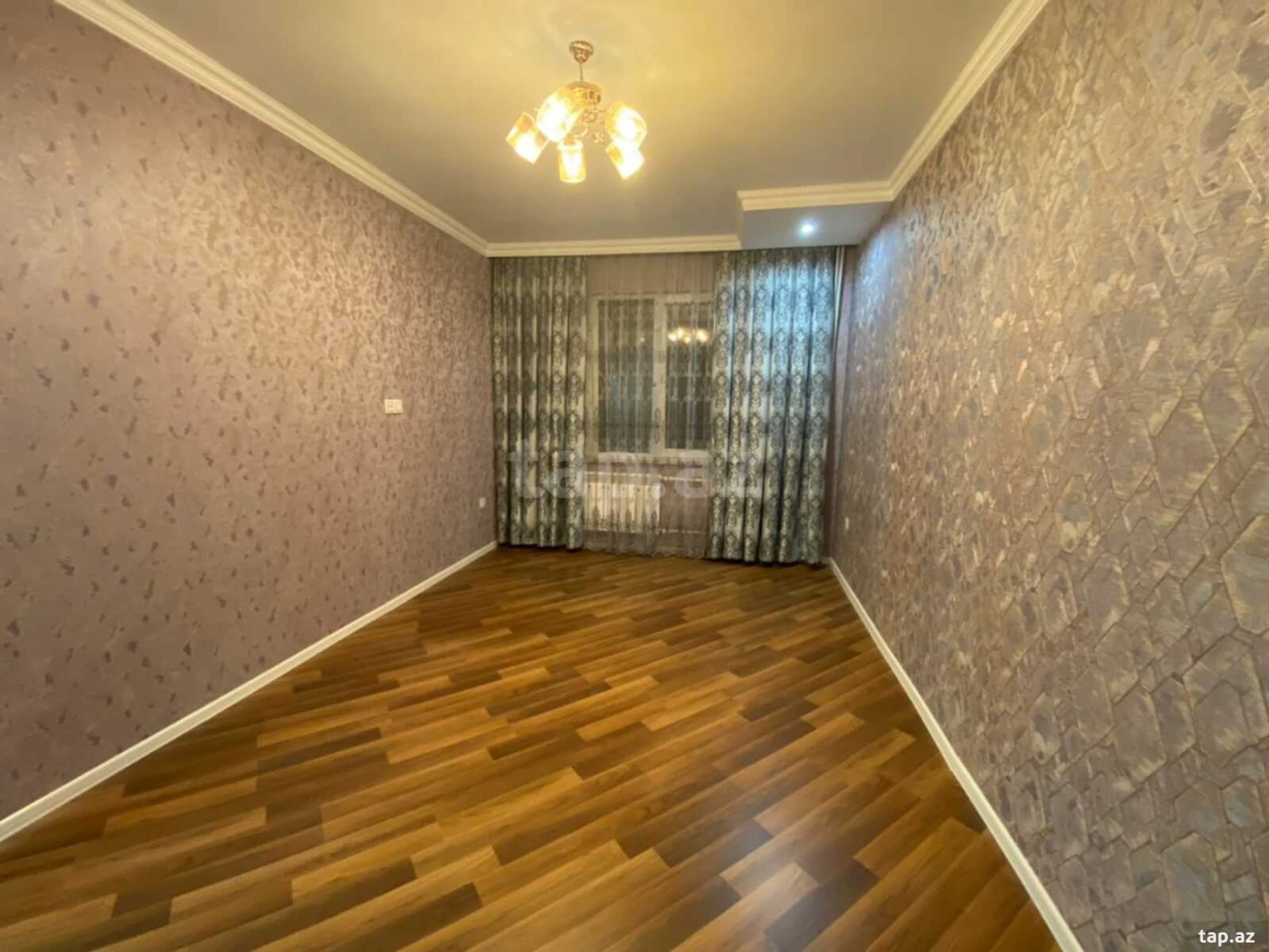 Satılır 3 otaqlı mənzil 84 m²