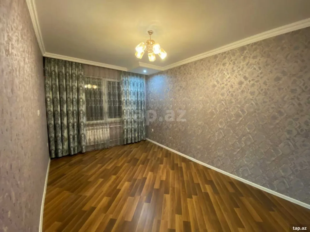 Satılır 3 otaqlı mənzil 84 m²