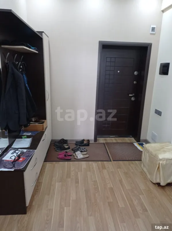 Kirayə verilir 3 otaqlı yeni tikili 110.2 m²