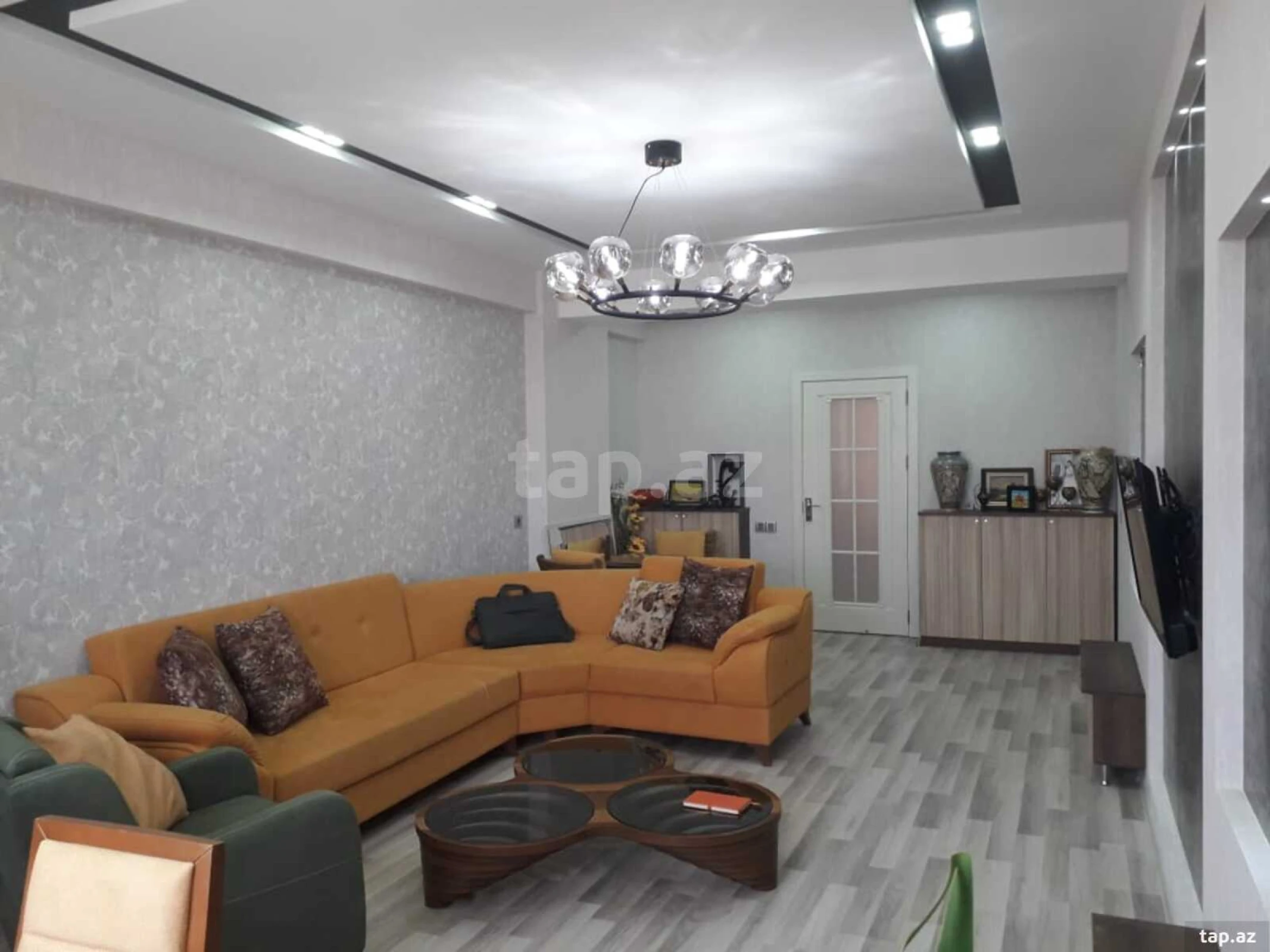Satılır 2 otaqlı yeni tikili 68 m²