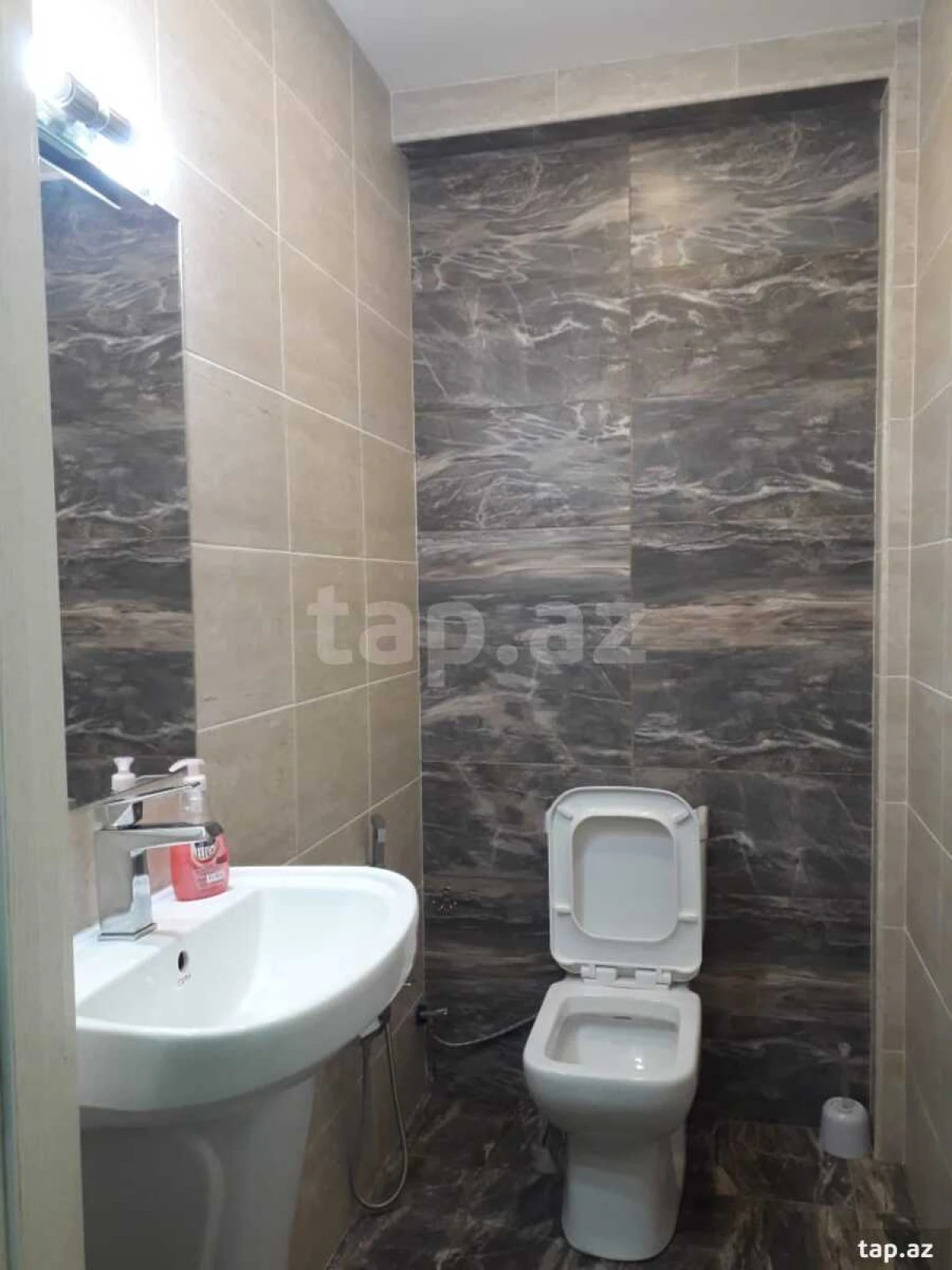 Satılır 2 otaqlı yeni tikili 68 m²
