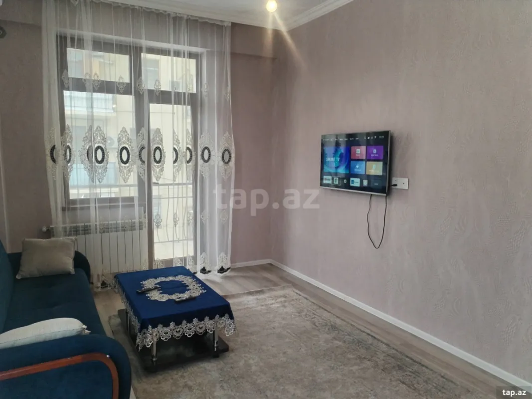 Kirayə verilir 2 otaqlı yeni tikili 64 m²