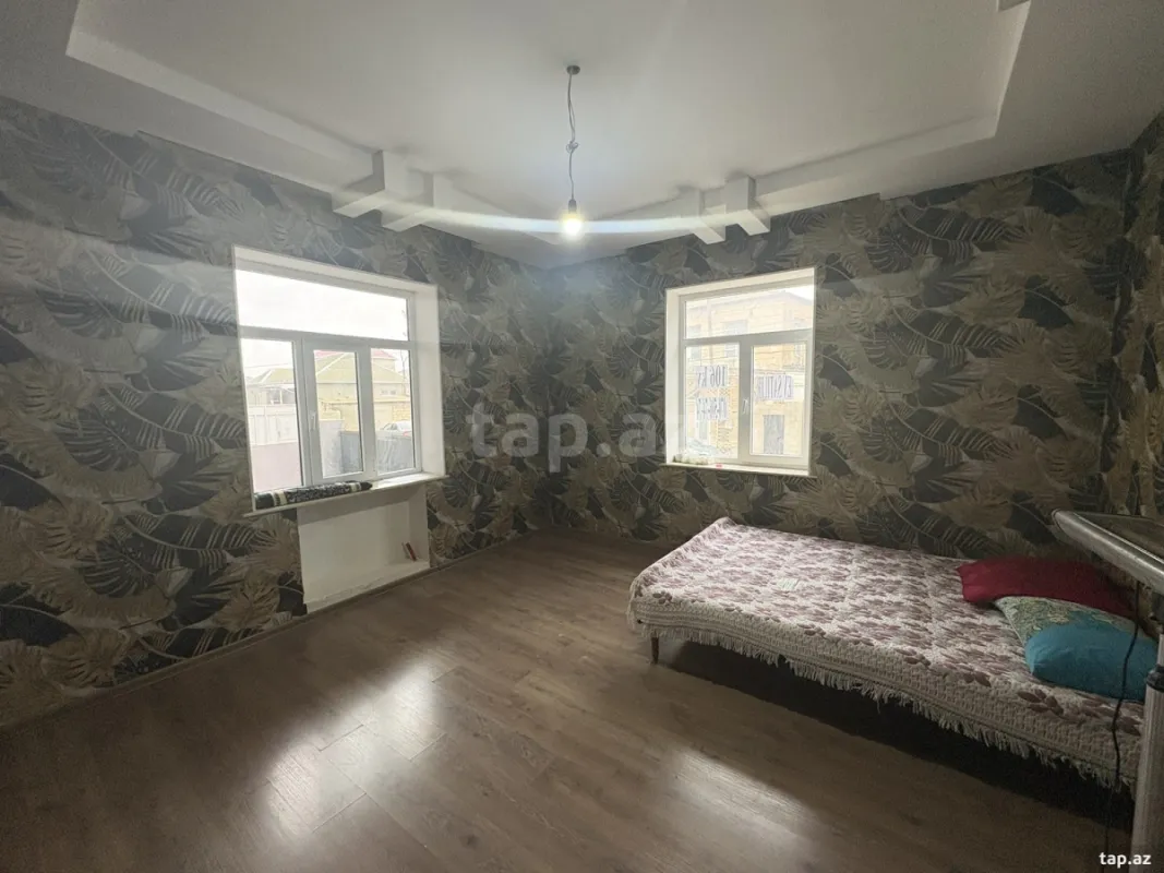 Satılır 3 otaqlı həyət evi