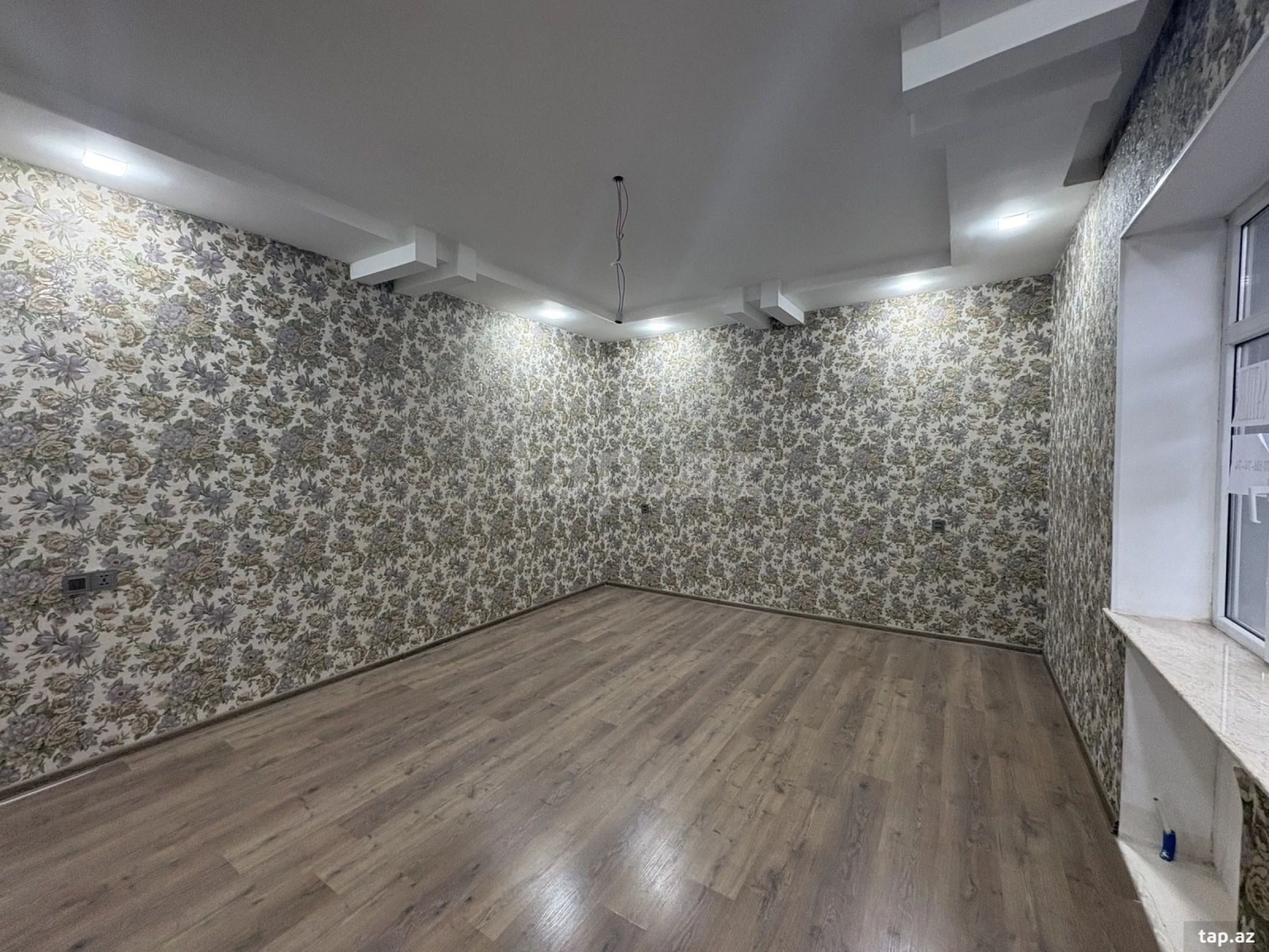 Satılır 3 otaqlı həyət evi