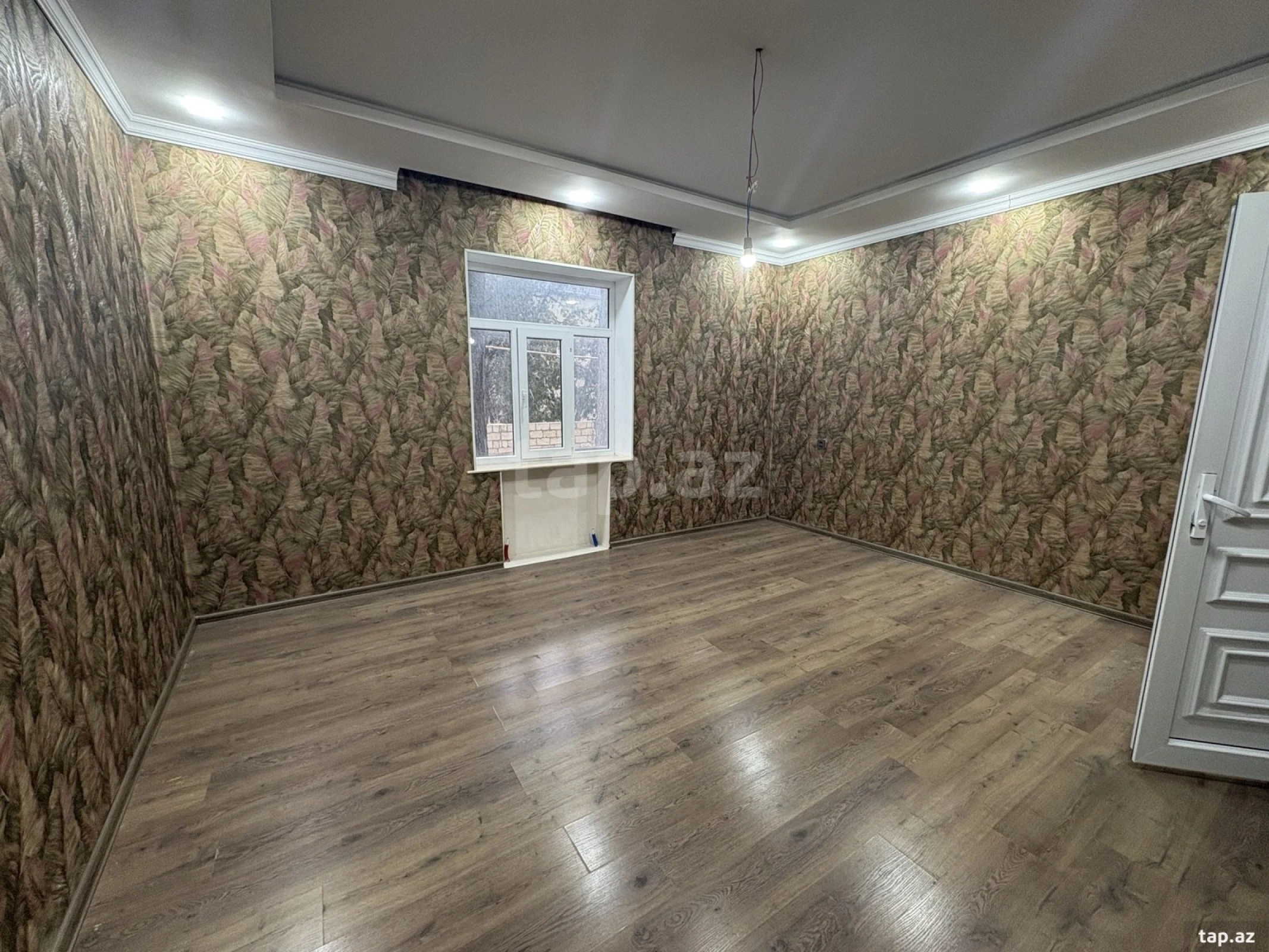 Satılır 3 otaqlı həyət evi