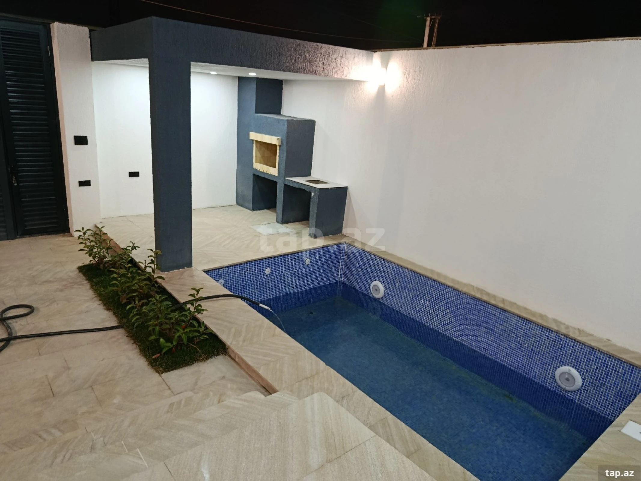 Satılır 4 otaqlı həyət evi 140 m²