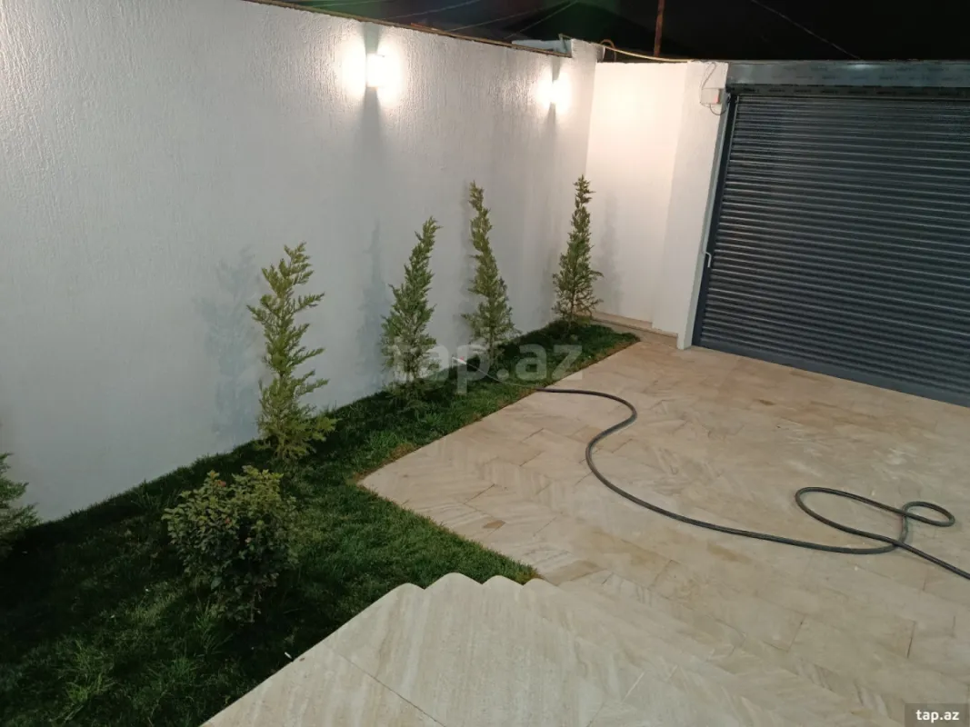 Satılır 4 otaqlı həyət evi 140 m²