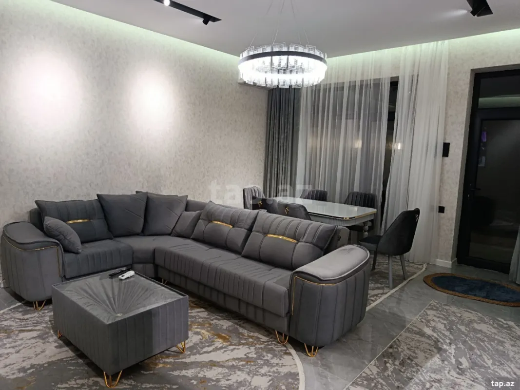 Satılır 4 otaqlı həyət evi 140 m²