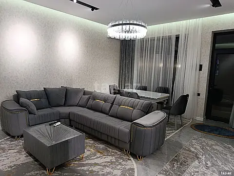 Satılır 4 otaqlı həyət evi 140 m²