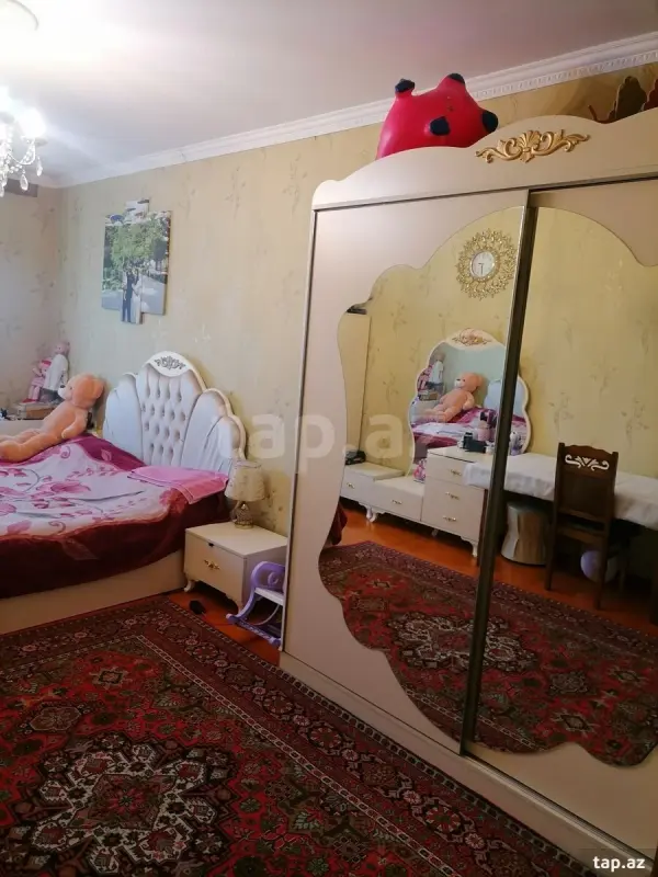 Satılır 3 otaqlı yeni tikili 70 m²