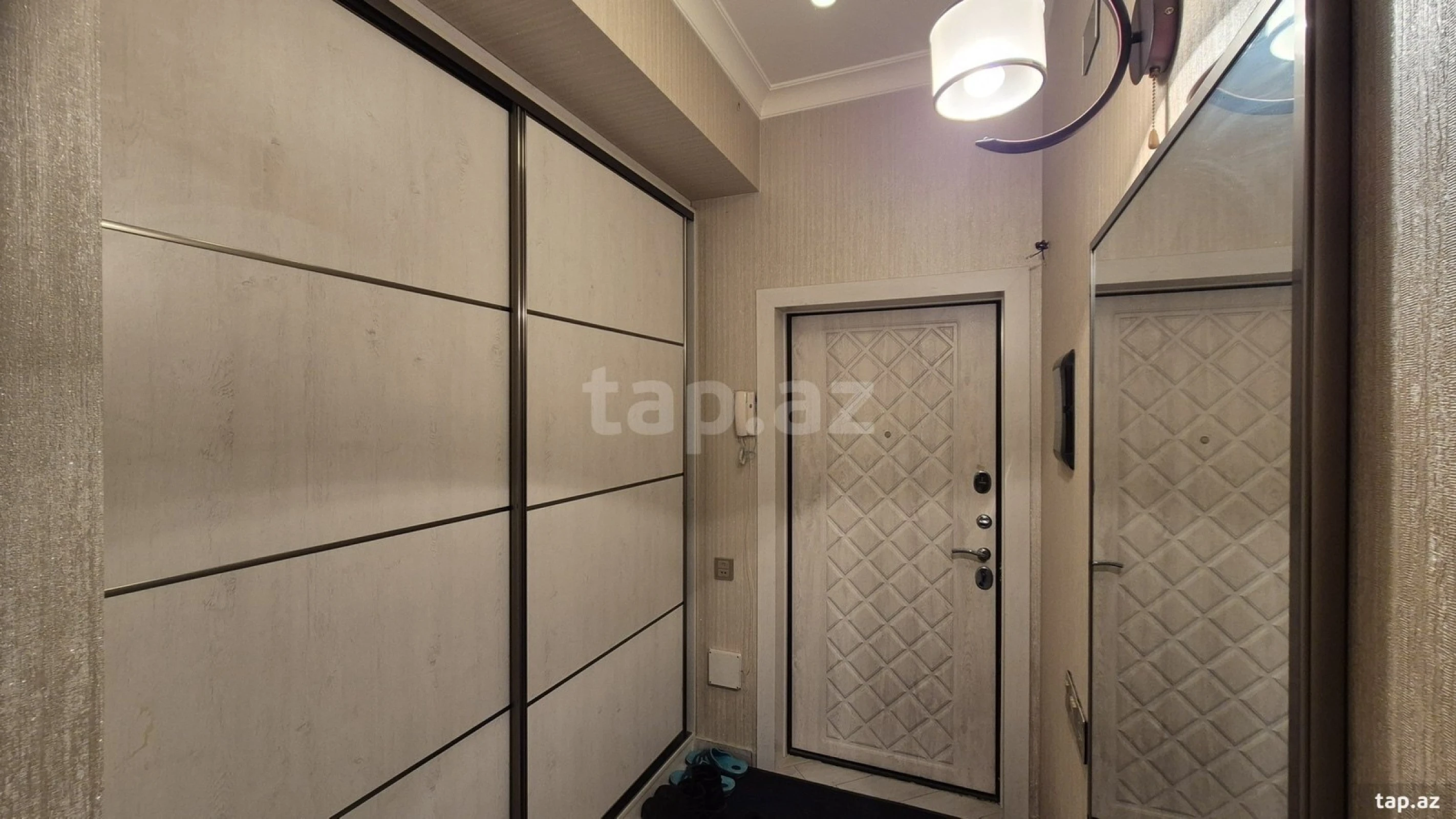 Satılır 4 otaqlı yeni tikili 115 m²
