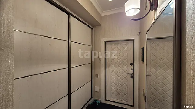 Satılır 4 otaqlı yeni tikili 115 m²