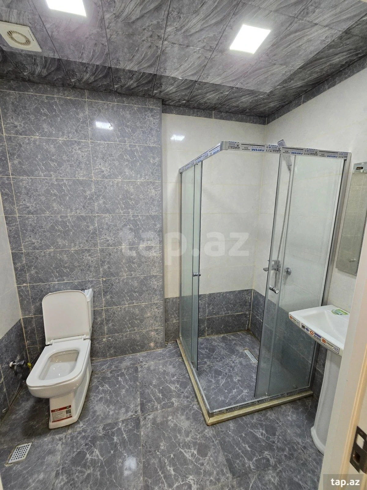 Satılır 2 otaqlı yeni tikili 58 m²