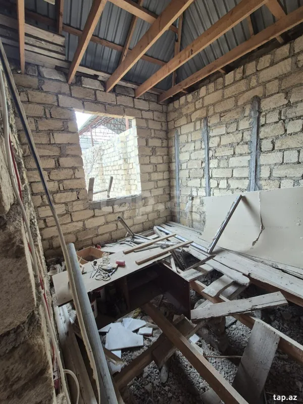 Satılır 3 otaqlı həyət evi