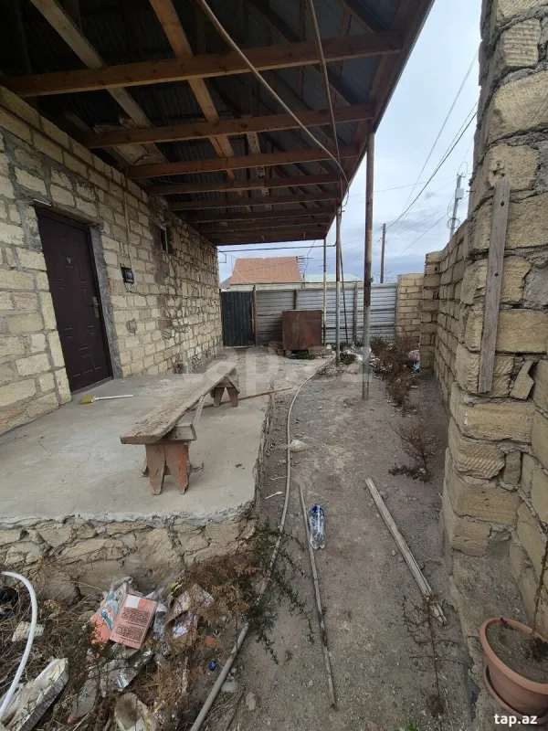 Satılır 3 otaqlı həyət evi